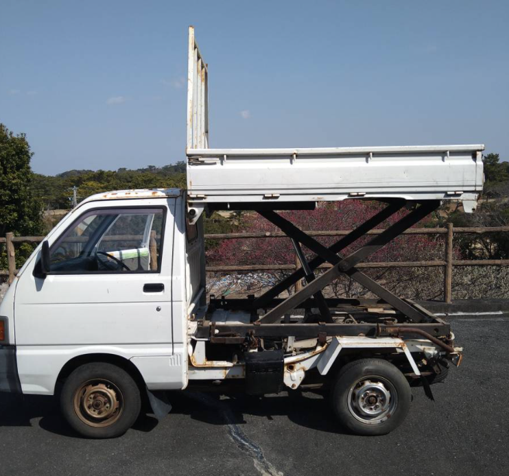 1994 Daihatsu Hijet Scissor Dump - JUST ARRIVED