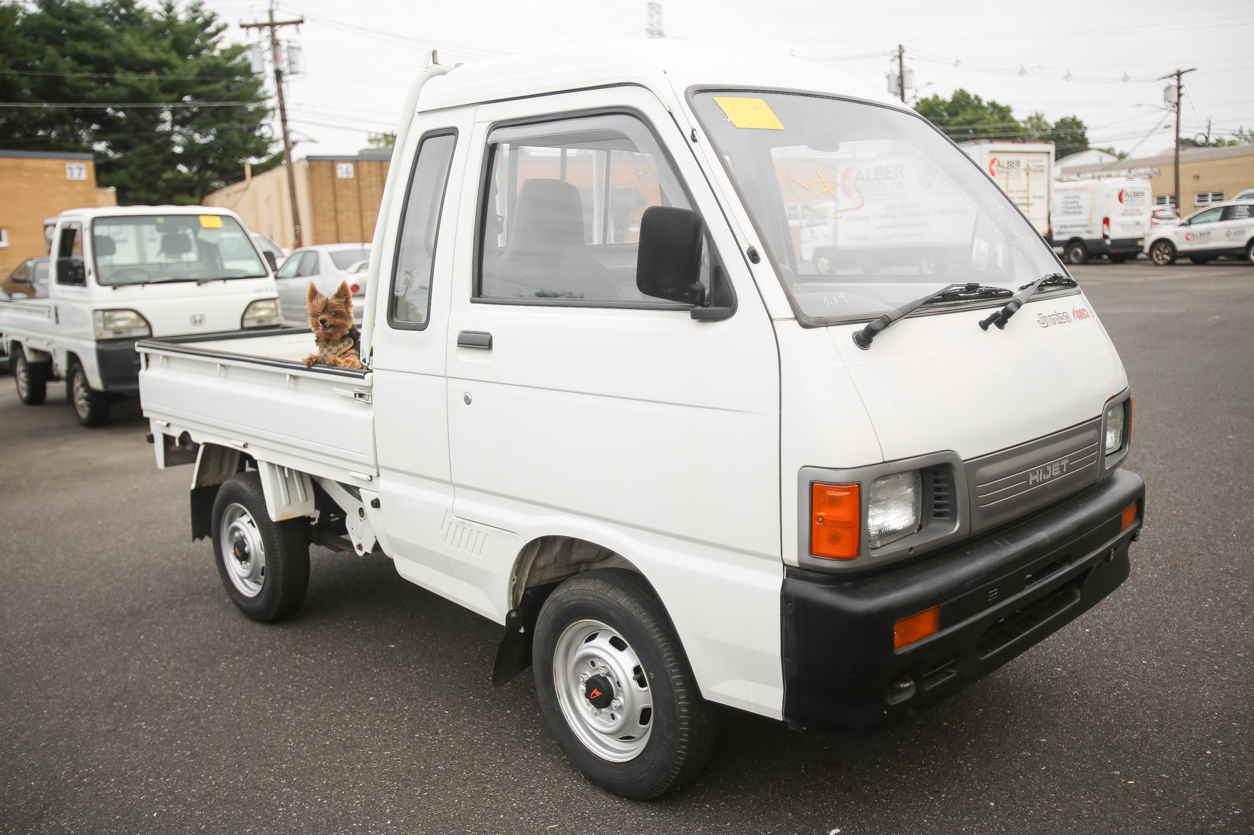 1992 Daihatsu Hijet Jumbo 4WD 3271 - Available for $10,500